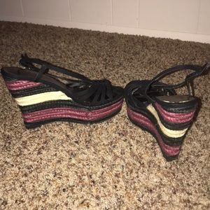 Platform sandals